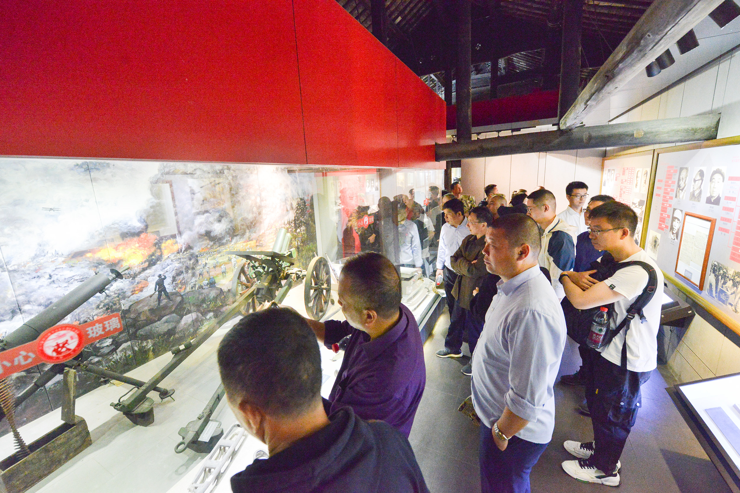 走訪紅色基地 領悟初心使命——巨人集團黨委開展黨建活動