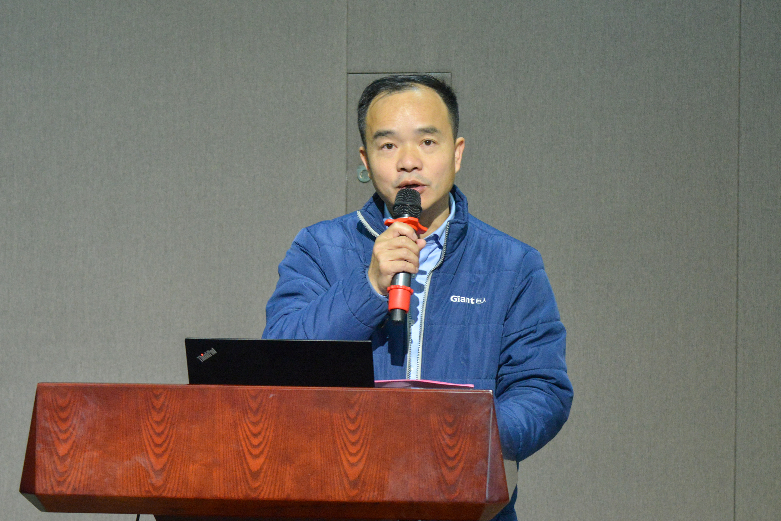 共建幸福家園 同創(chuàng)美好明天——巨人集團第十一屆職代會召開 共建幸福家園 同創(chuàng)美好明天——巨人集團第十一屆職代會召開